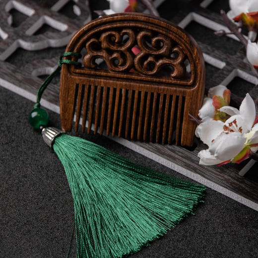 【经典】非遗传承 · 一心木梳 精雕木梳子檀木梳不带静电不伤发按摩养发荣获多项殊荣礼盒装送礼 商品图6