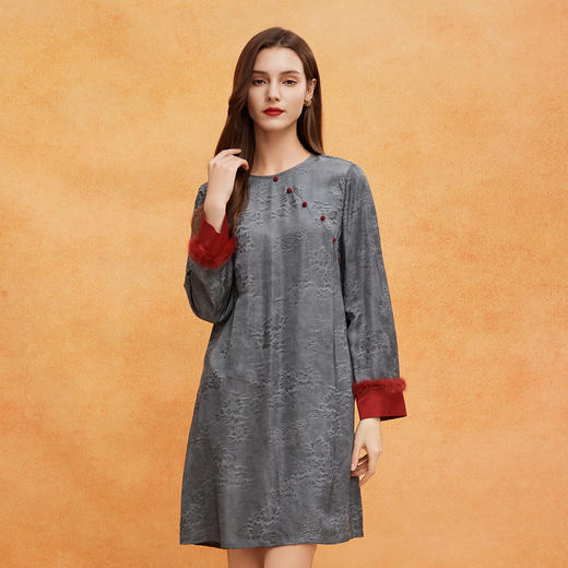 QE823斯尔丽25春季新款独家印花高腰拼接丝绒修身放摆净色长连衣裙 商品图0