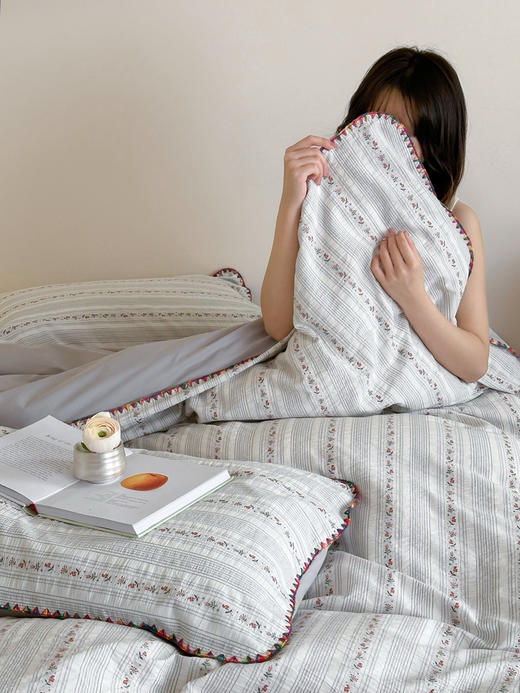 【春暖花开】2025春新款！全棉水洗棉色织提花贝壳边四件套 图案精美清新 恰到好处的点缀 四季可用高颜值卧室床品 商品图3