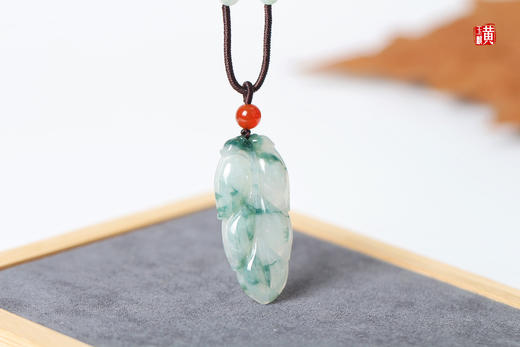 天然冰种翡翠【玉叶】吊坠 配精美挂绳 商品图3