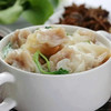 民仁堂鲜肉小馄饨。小孩非常喜欢吃，因独立包装刚好一个人食用，内还见调料包操作很方便干净卫生。馄饨皮薄肉少，口味清爽无杂味。110g/包 商品缩略图9