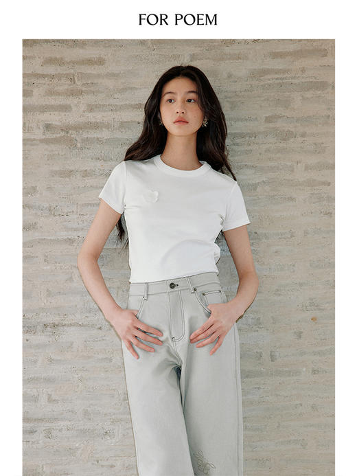 ForPoem 现货 25/SS原创设计百搭贴花圆领正肩针织T恤上衣 商品图0