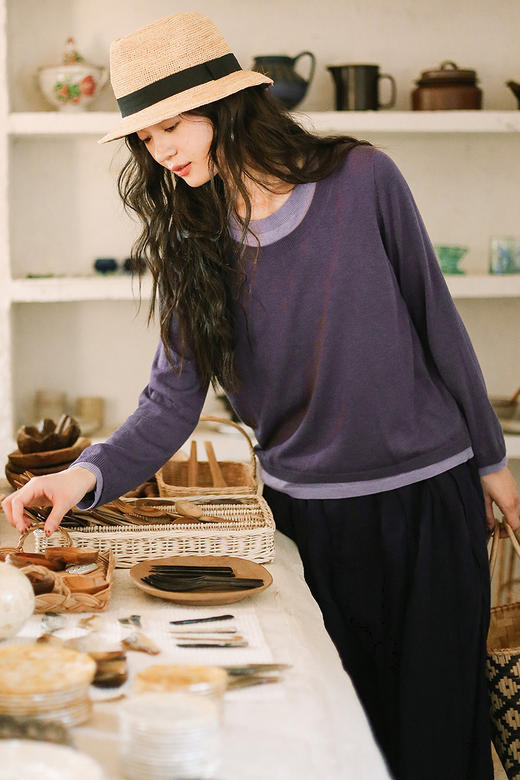 绽放旅行女装095朵/绢丝羊毛混纺拼色文艺精纺长袖套头毛织T恤 商品图5