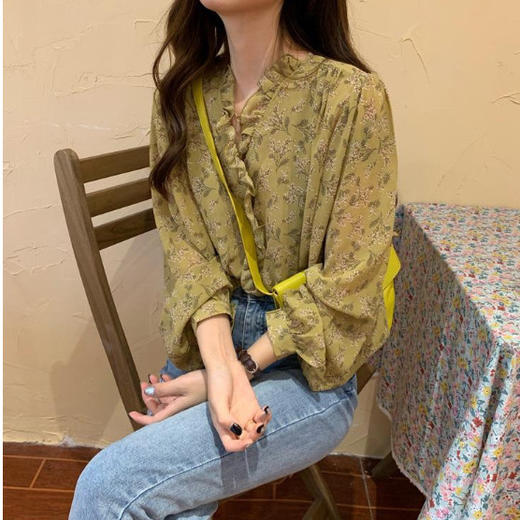 2024春夏新款长袖衬衫女韩版时尚碎花洋气防晒上衣服 商品图3