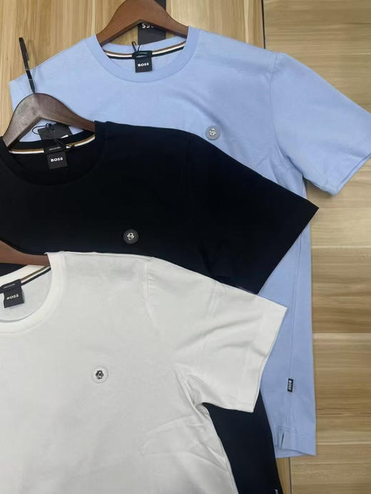 原单正品BOSS男士新款圆领短袖T恤衫纯棉T恤徽标圆领套头短袖T恤 男款 
S码 M码。L码。XL码。XXL码
 天兰色。黑色。白色 商品图4