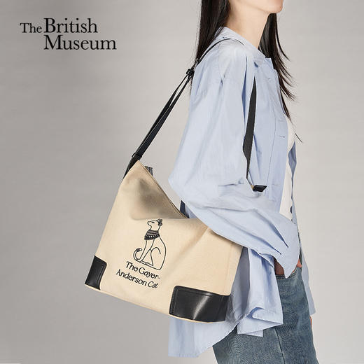 大英博物馆 安德森猫系列休闲拼接单肩包斜挎包 米驼色 商品图0