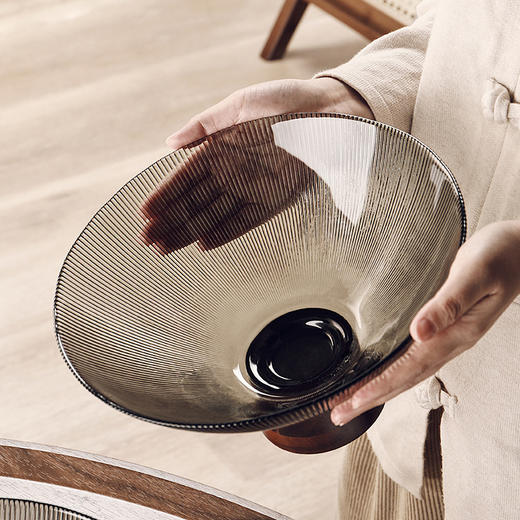 【6种规格可选】娜家新中式实木高级感高脚玻璃水果盘 商品图3