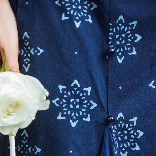 【林栖设计小店】【现货】府绸蓝印花布套装传统新中式2025夏季新品衬衣半身裙女1952079 商品图4