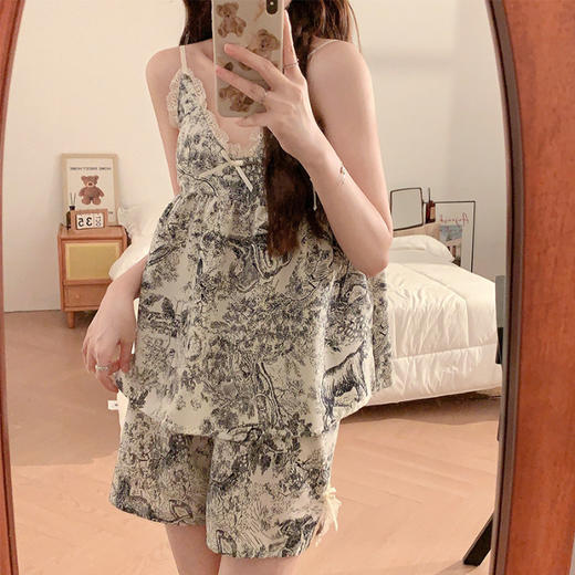 【公主风❗️超美蕾丝花边睡衣】自带胸垫，罩杯一体，免穿文胸内衣！吊带短裤套装女夏季新款泡泡皱布甜美家居服睡裤 商品图1