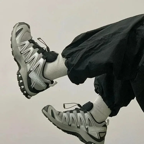 口碑推荐！XA PRO 3D 复古户外登山鞋徒步鞋 功能美学 机能风~ 轻便防滑运动鞋