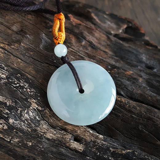 【天然正品】天然精品细腻无纹裂冰种平安扣翡翠吊坠项链中性款现售价：4880！270225AH33 商品图2