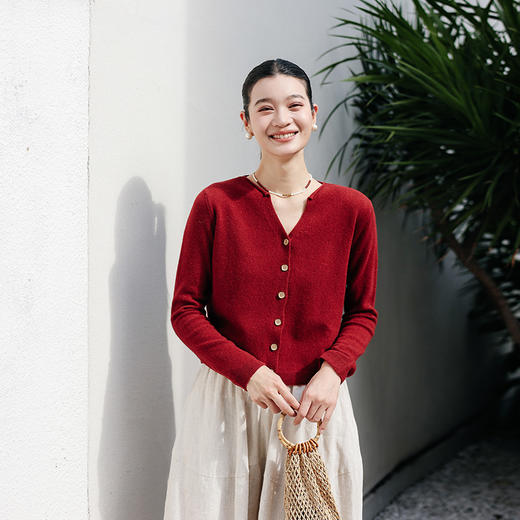 绽放旅行女装214朵/2025春季羊毛开襟针织衫复古文艺透气短款外套 商品图3