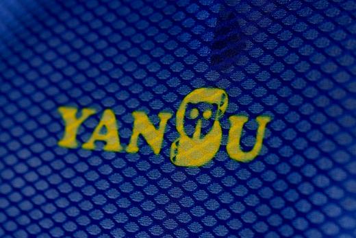 严素跑步背心，蓝色赛道,蓝黄男/女款，轻量，快干，严素态度 商品图5