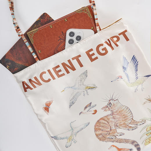 大英博物馆 埃及系列 内巴蒙花园轻便单肩包 米色 商品图3