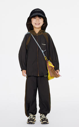 jnby   25年春款  防晒夹克  1P3611510