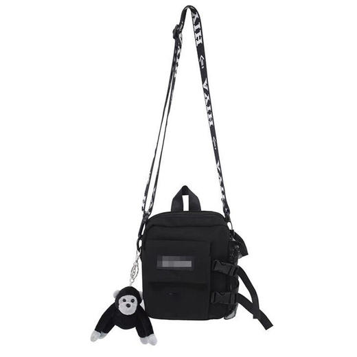 2025夏季新品男士潮酷尼龙单肩包ins风韩版休闲斜挎包简约小方包 商品图4