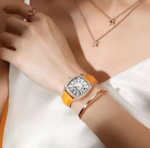 [正品授权]王炸单品简陋价！品牌门店遍布全球30个国家！明星日常穿搭之选！Follie Follie品质女士手表！ 商品图0