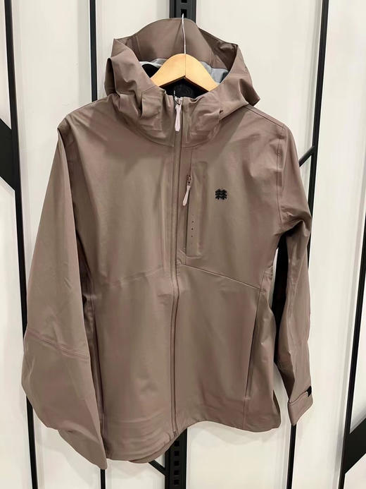 正品KOLON SPORT 可隆户外休闲 运动  徒步冲锋衣连帽款式  有效防风防雨
男款  M～XXL 现货即发 商品图0