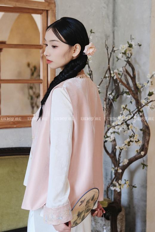 【门店同款】ENJOY春季云敛-春光推盏挽金枝马夹 161893313 商品图4