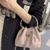 【英国LEOS VITI链条羽毛包包】春夏新款火爆全网 定制五金+经典链条+带钻手提+耐磨耐造PU皮 真的很显贵，花小钱办大事 可手拎、斜挎、单肩，特别实用! 商品缩略图1