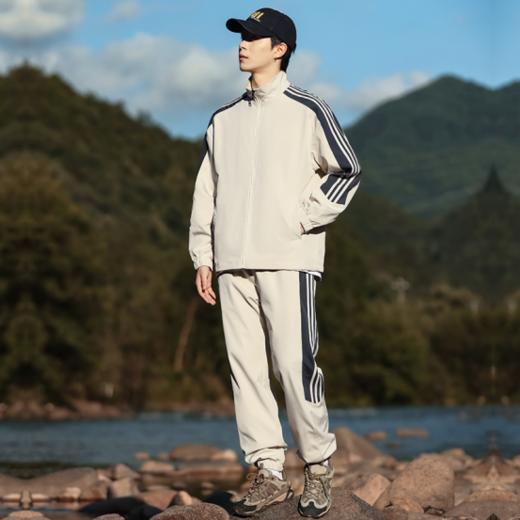 🌟【特价💰】斯辰唯佳情侣户外三防轻量化山系套装A61-D02❗❗❗： 🔺要说一年中适合游玩的季节，💥非春季莫属了，鸟语花香、温度适宜。  商品图8