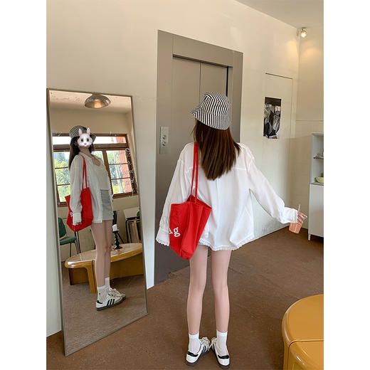 <曾小咸推荐>休闲百搭白色甜美蕾丝边宽松衬衫 商品图4