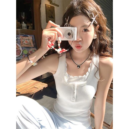 <曾小咸推荐>蕾丝边假两件工字吊带背心 商品图1