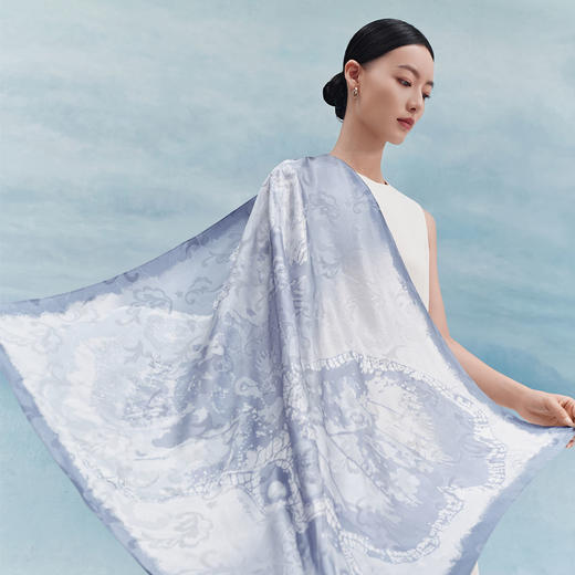 女士丝巾 斜巾&中方巾&大方巾  简约时尚百搭 商品图0