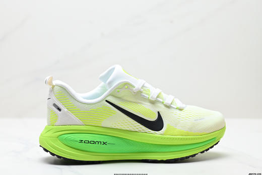 耐克NIKE VOMERO 18舒适减震防滑低帮休闲运动跑步鞋HM6803-101男女鞋 商品图0