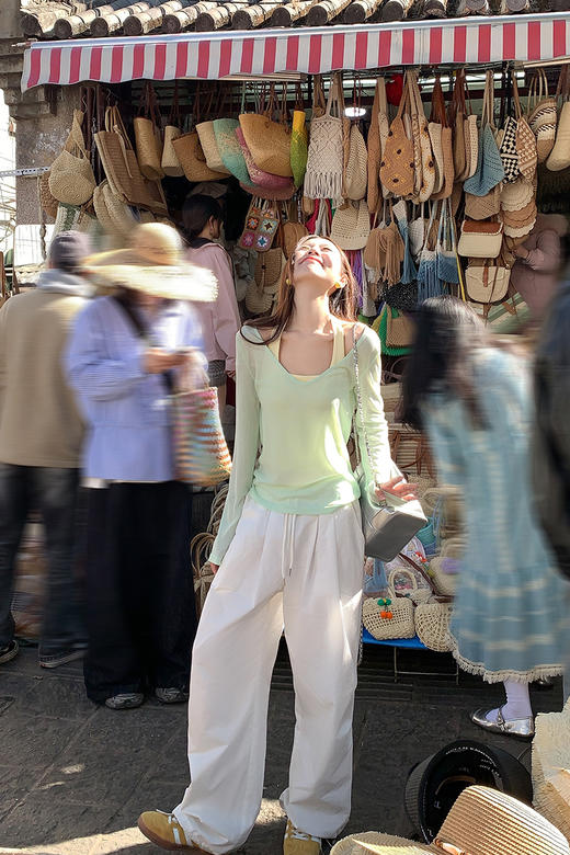 <曾小咸推荐>韩系小清新绿色防晒罩衫挂脖背心两件套【预售3-15天发货】 商品图5