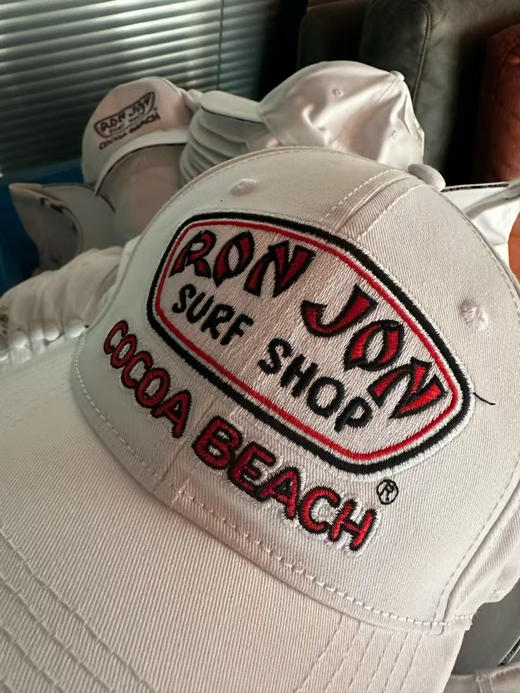 日单正品棒球帽，情侣款男女都好带。帽围55-58
原价3500日元 商品图4