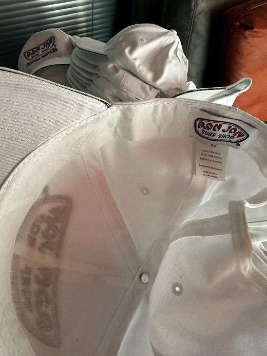 日单正品棒球帽，情侣款男女都好带。帽围55-58
原价3500日元 商品图6