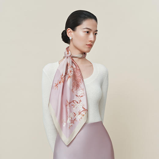 万事利丝巾花《纯真系列》套装(368中方巾) 商品图3
