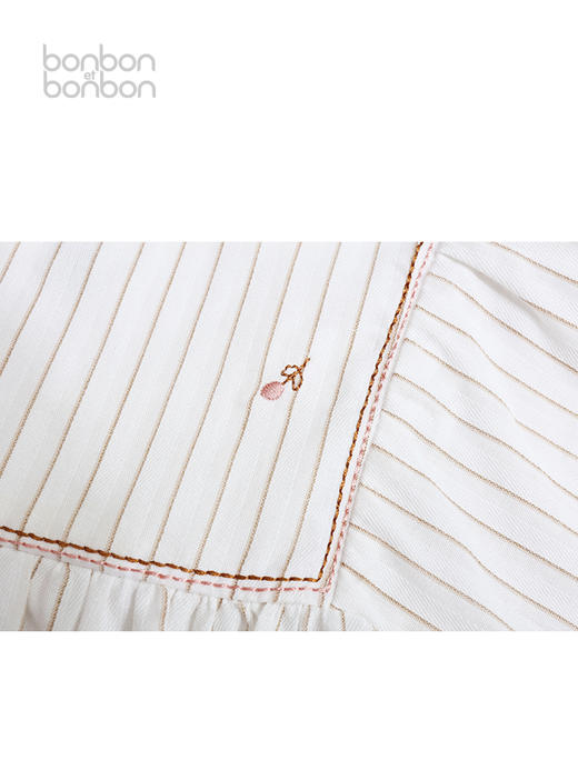 条纹拼接刺绣上衣 商品图3