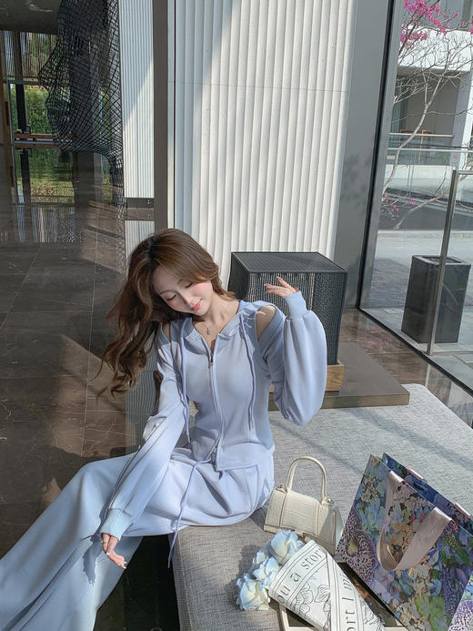 张心子【休闲氧吧】春款气质休闲风运动套装 U2502027 商品图9