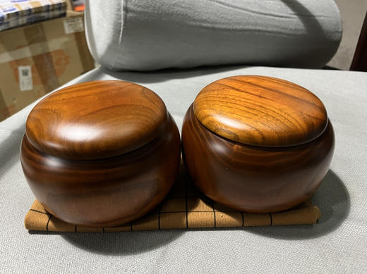 琉璃玲珑单面凸亚光蓝白围棋棋子+金丝栗木罐 商品图6