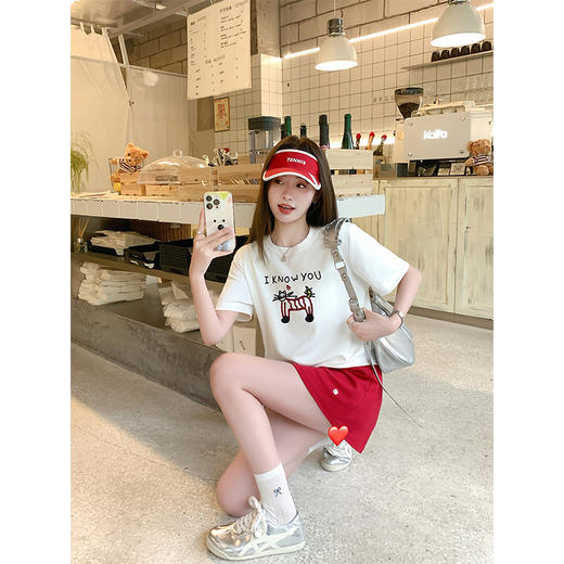 <曾小咸推荐>休闲百搭白色猫咪字母绣花短袖T恤 商品图4