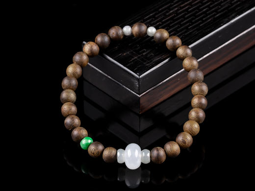 XY0043原创DIY沉香翡翠单圈手串6.3mm 商品图0