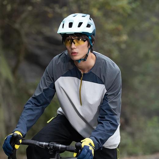 斯辰唯佳 城市通勤系列长袖 户外服 骑行服 iz-90370/iz-90371 商品图3