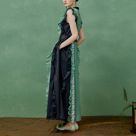 【林栖设计小店】提花连衣裙优雅荷叶边收腰显瘦2025春夏新品无袖长裙女1952094 商品图1