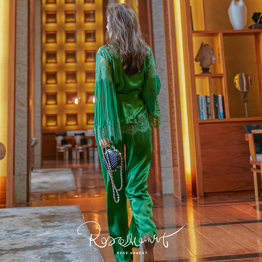 百褶微喇袖真丝长袖长裤套装 T221017 商品图1