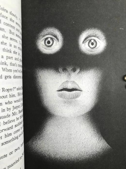 阿加莎·克里斯蒂《悬崖上的谋杀/ABC谋杀案》 约7幅插图 复古仿皮精装32开 商品图9