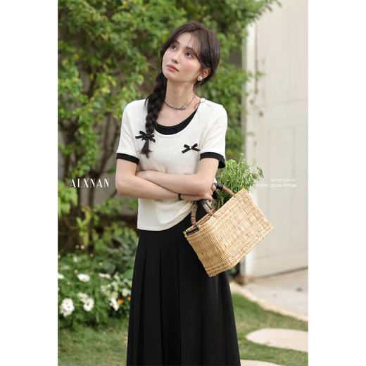 【65折秒杀】鹿向南「云端絮语」米白色T恤短袖女夏季新款假两件圆领正肩上衣L53573 商品图2