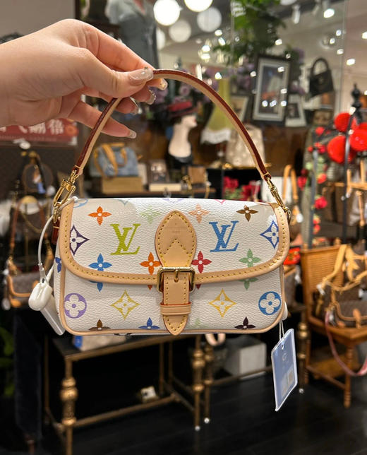 村上隆白三彩𝐧𝐚𝐧𝐨法棍 商品图7