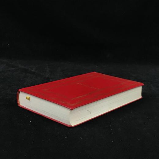 阿加莎·克里斯蒂《清洁女工之死/赫尔克里的丰功伟绩》 约8幅插图 复古仿皮精装32开 商品图1