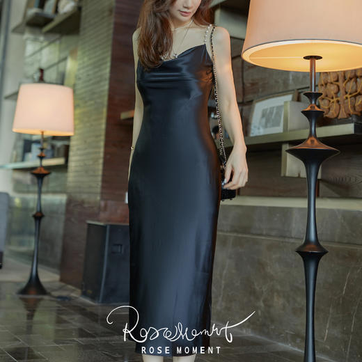 荡领珍珠肩带真丝长裙 A22116 商品图3