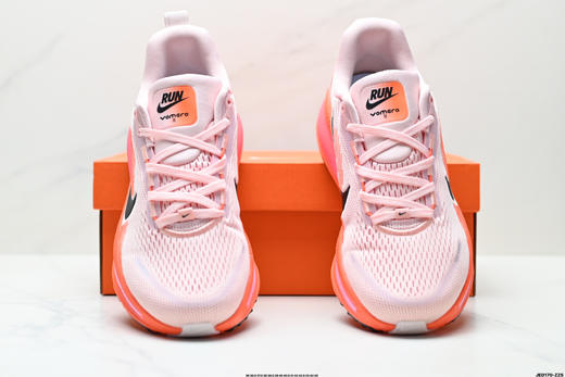 耐克NIKE VOMERO 18舒适减震防滑低帮休闲运动跑步鞋HM6803-101男女鞋 商品图6