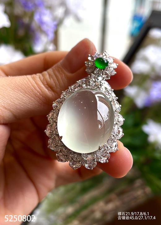 玻璃种蛋面吊坠【5250802】具体价格微信咨询 商品图2