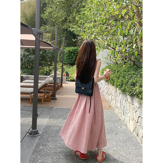 <曾小咸推荐>4.7现货秒杀！法式复古红色格子吊带连衣裙 日常199.99 立减110 秒杀89.99！ 商品图4