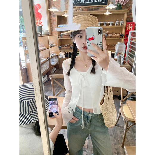 <曾小咸推荐>休闲白色长袖绑带防晒短款开衫 商品图0